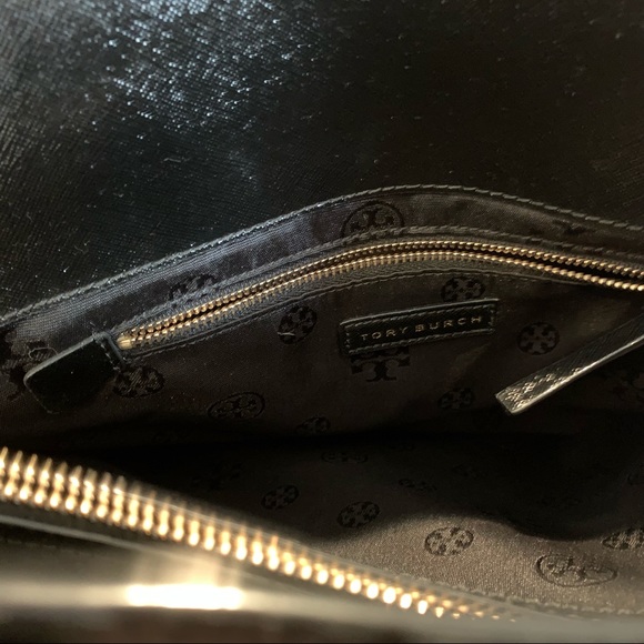 Tory Burch Robinson Handbag - Picture 5 of 5